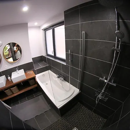 Le Petit Coin De Jeanne Et Marcel De La Bresse