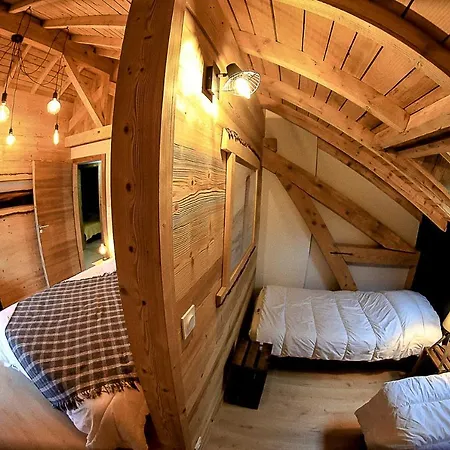 Holiday home Le Petit Coin De Jeanne Et Marcel De *