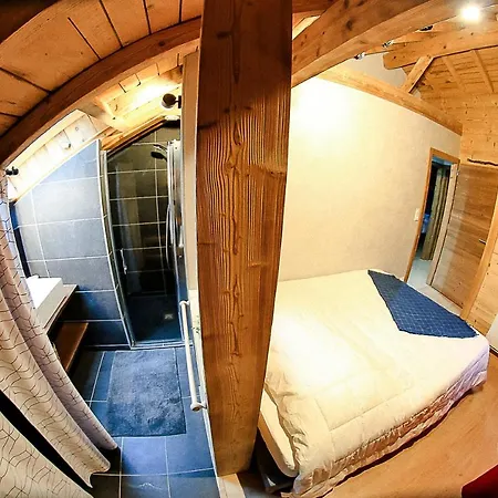 Holiday home Le Petit Coin De Jeanne Et Marcel De *