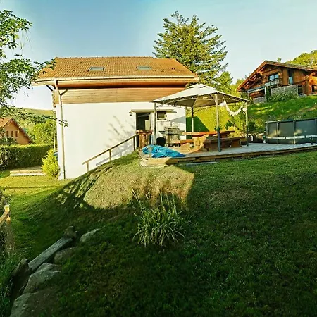 Holiday home Le Petit Coin De Jeanne Et Marcel De