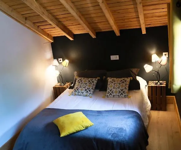 Le Petit Coin De Jeanne Et Marcel De *